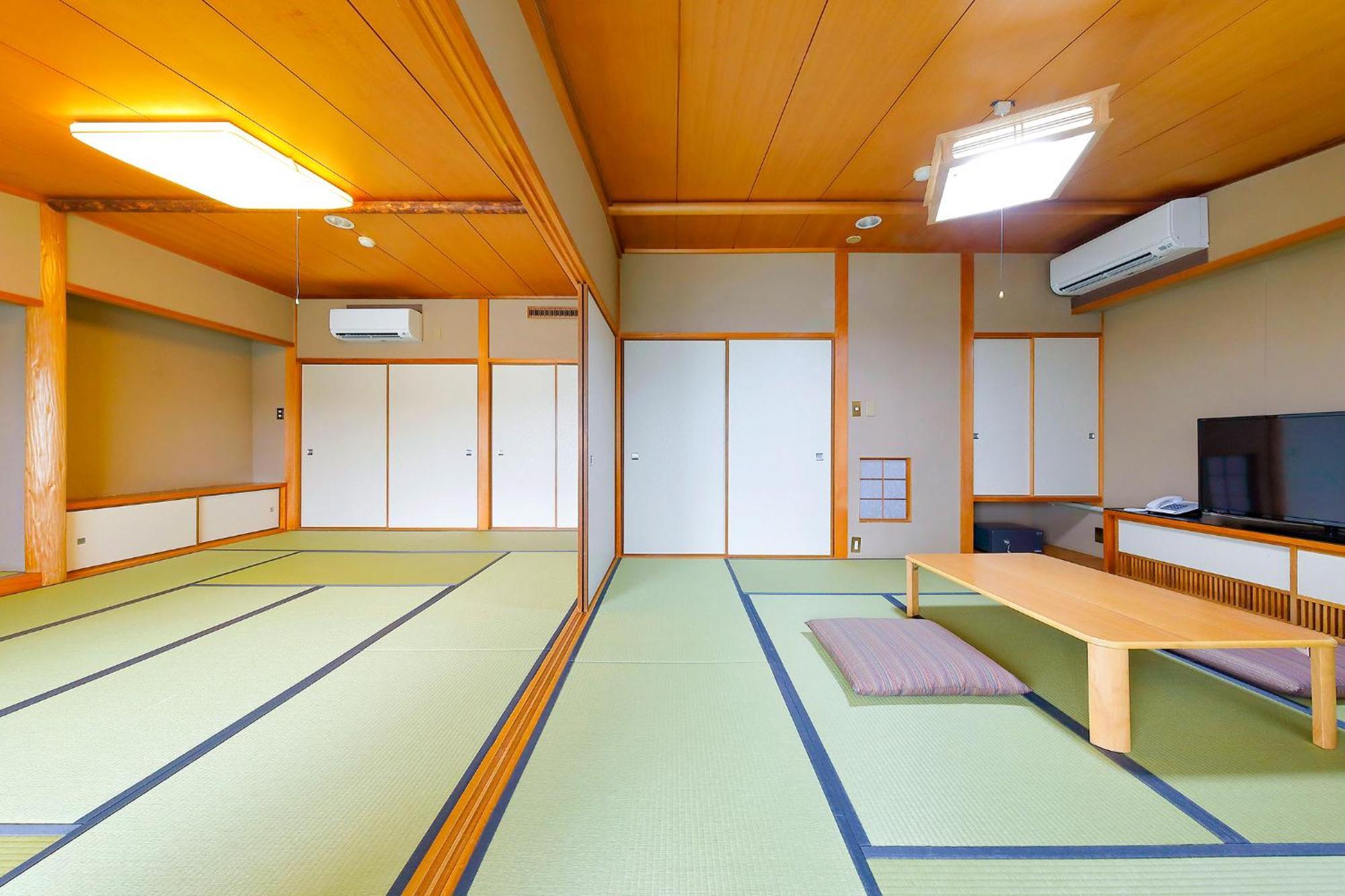 Hotel Ooedo Onsen Monogatari Nanki Kushimoto Exterior foto
